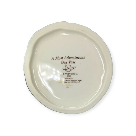 Lenox Disney Sculptural Winnie The Pooh A Most Adventurous Day XL Fine China - Picture 7 of 11